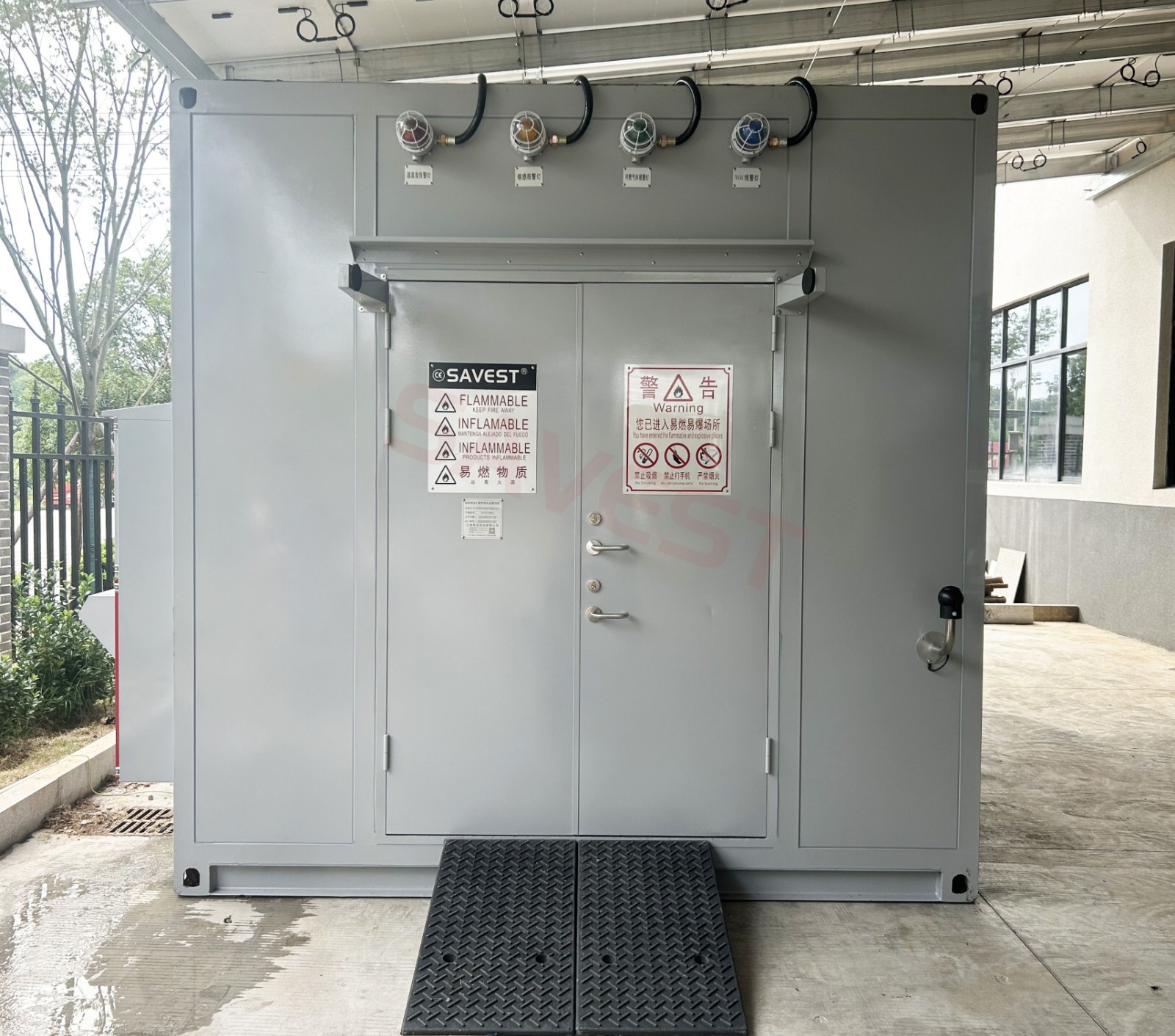 图片 1 室外危化品暂存柜