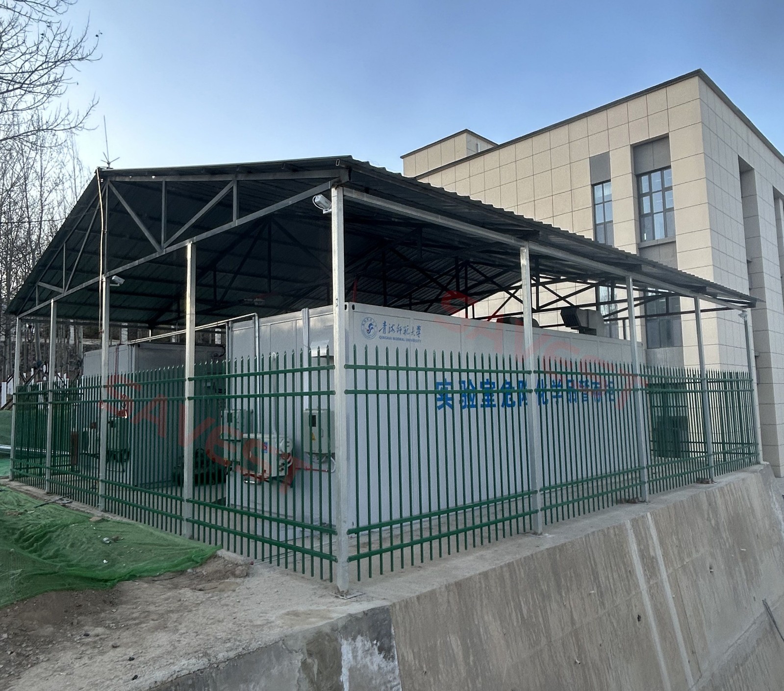 图片 4 大型防爆柜