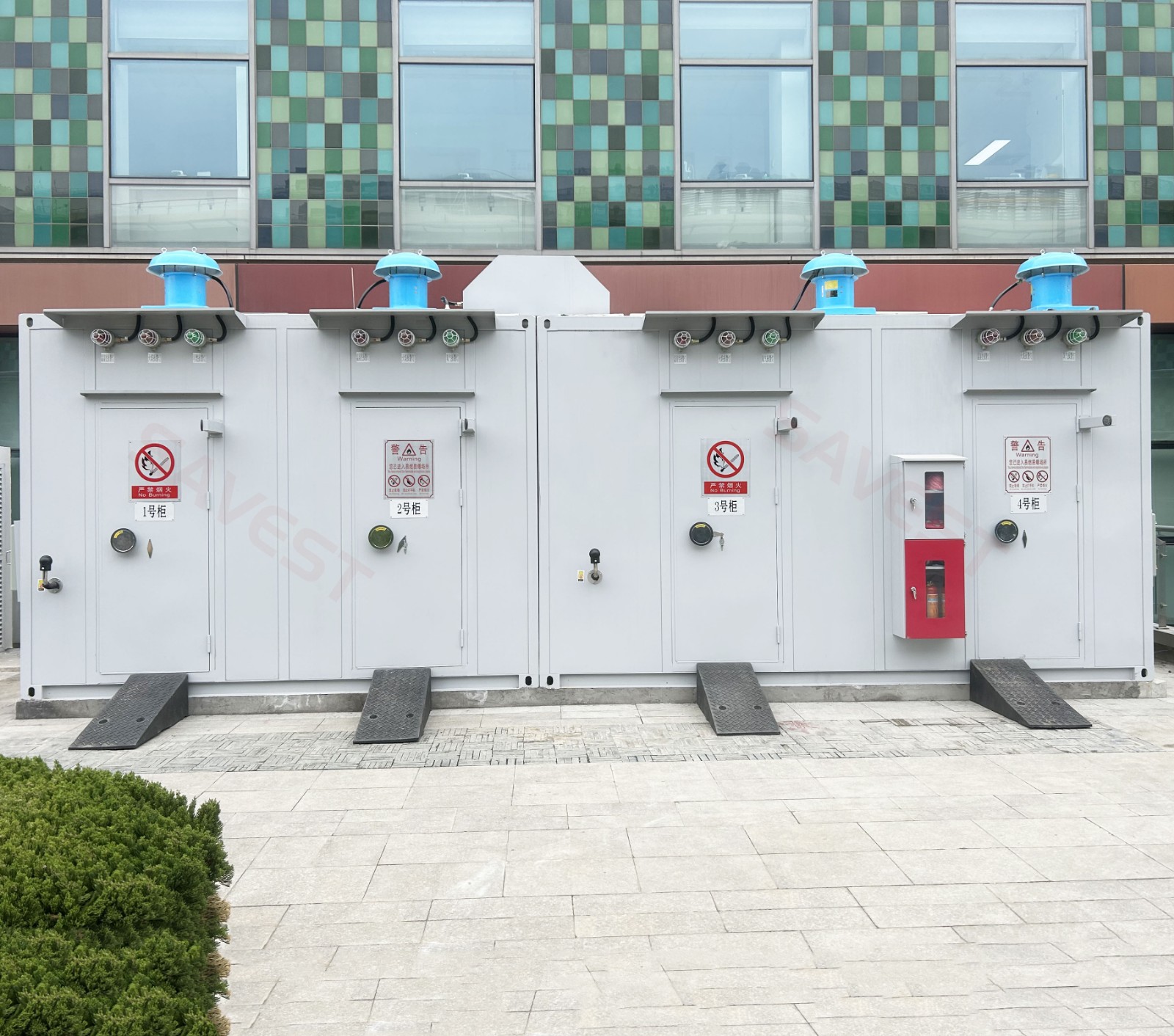 图片1.jpg 室外气瓶暂存柜