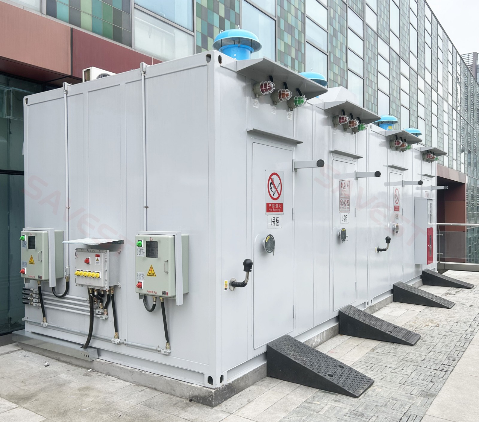 图片2.jpg 室外气瓶暂存柜