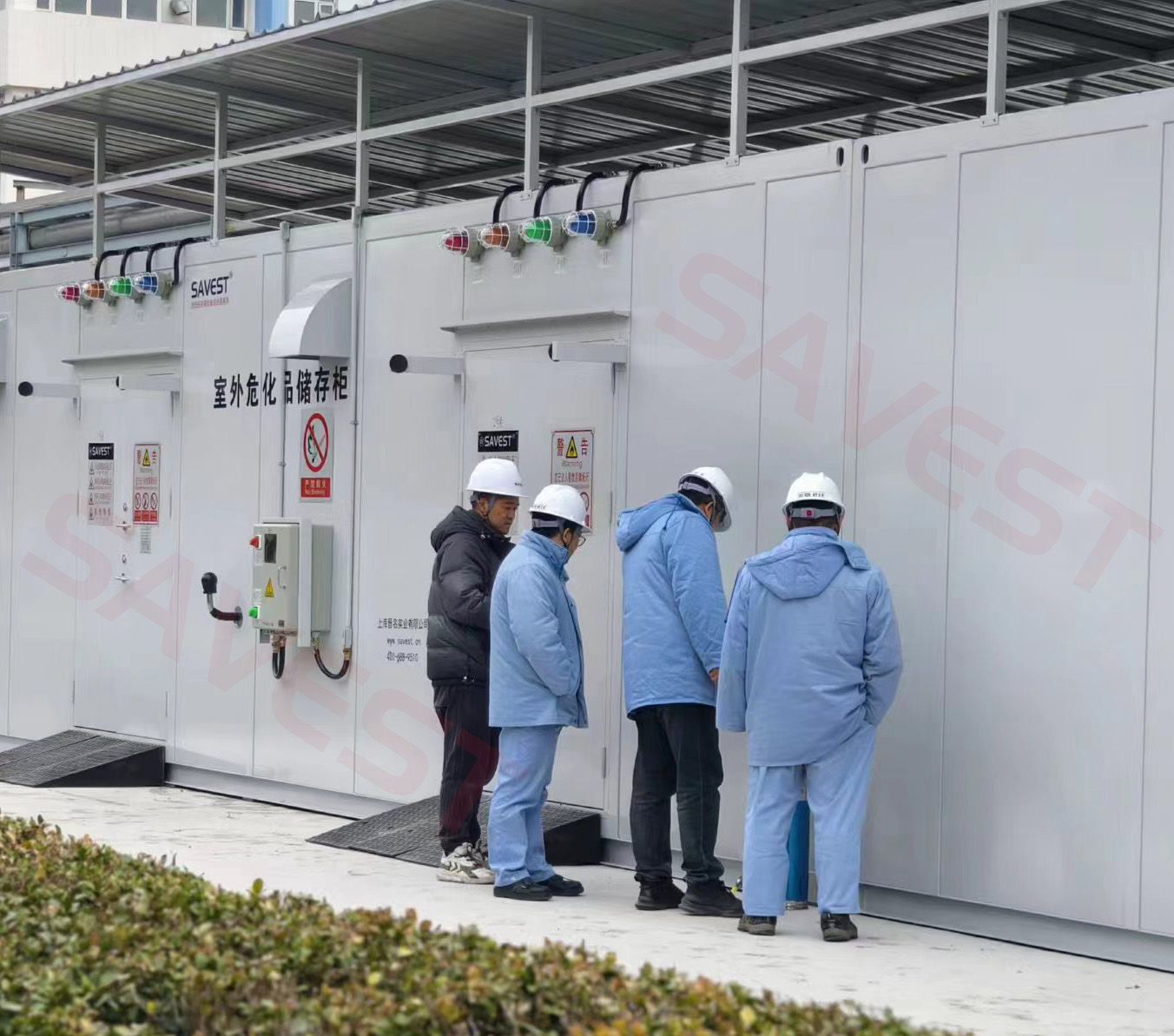 图片 4 大型防爆柜