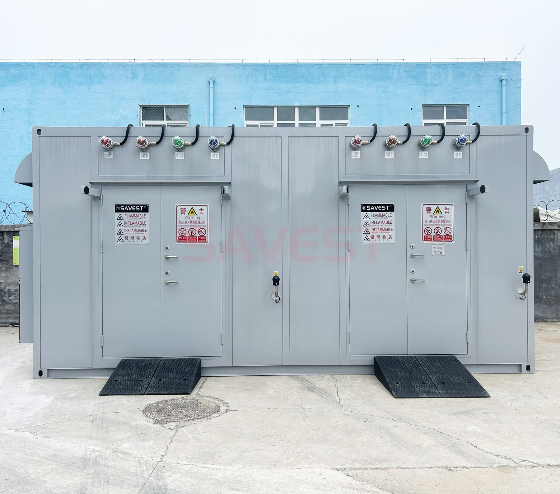 图片 1 室外暂存柜