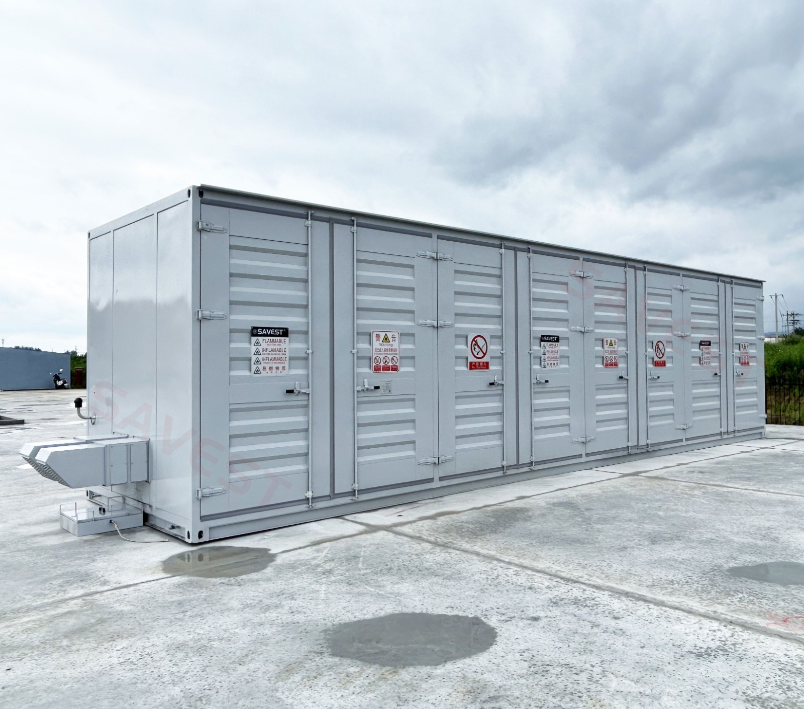 图片-3 室外危废暂存柜